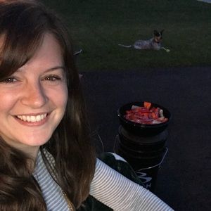 Meet your Posher, Carrie